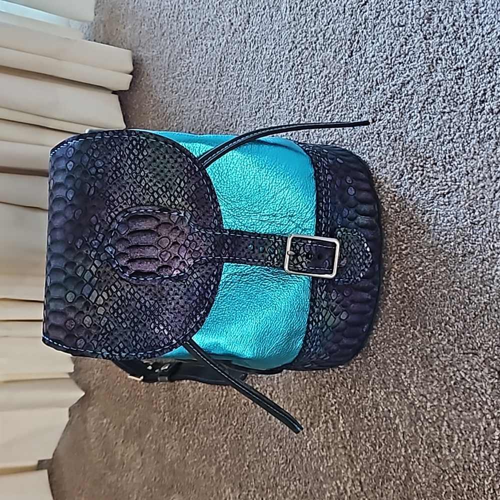 Genuine leather bucket backpack bag